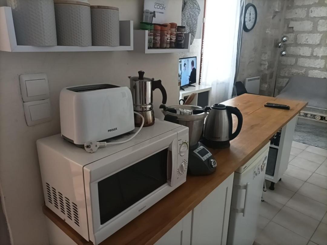 Maison Intra Muros, Terrasses Avec Vue Jaccuzzi Et Garage Avignone Esterno foto